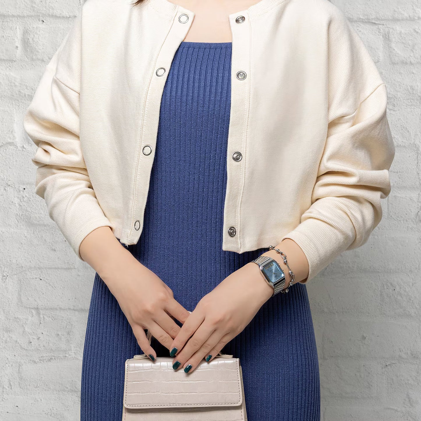 Casio AQ-230A-2A1MQY