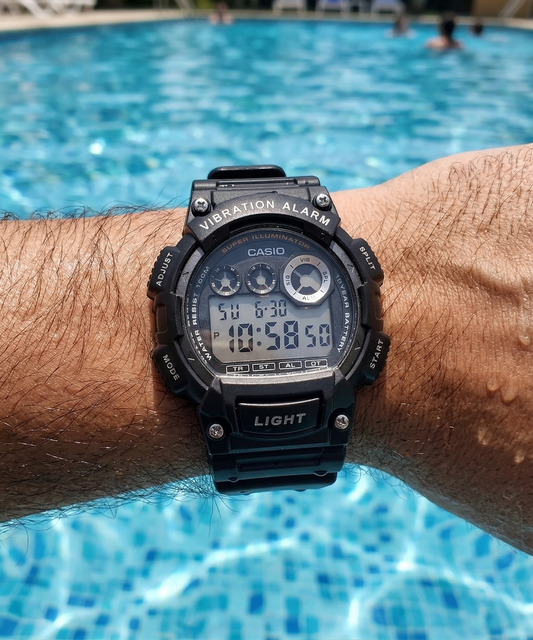 Casio W-735H-1AV
