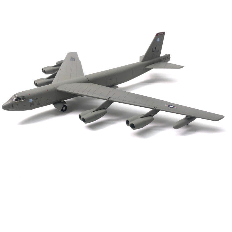 1:200 Scale B-52 Stratofortress Diecast Model Aircraft