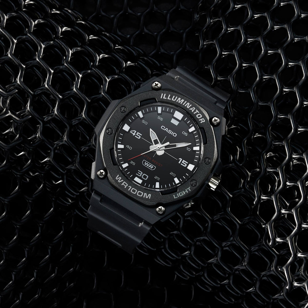 Casio MW-620H-1AV